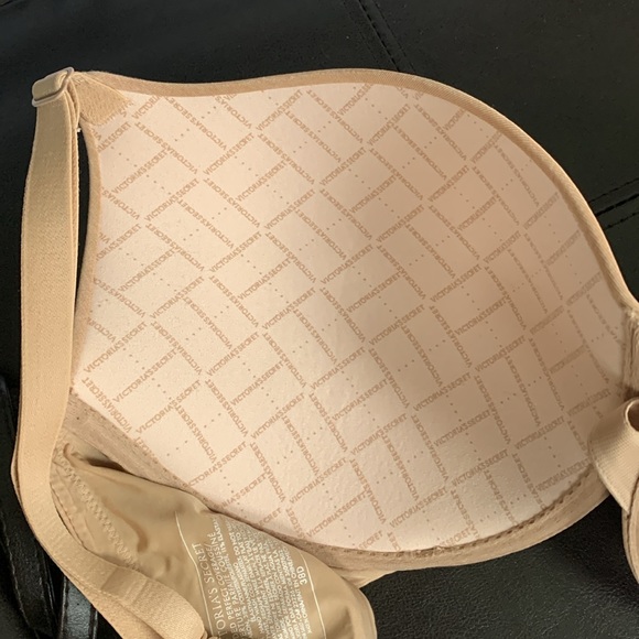 VS Padded Perfect Coverage bra - Picture 5 of 8